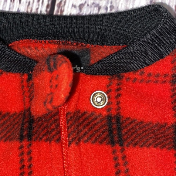 Carters red plaid flannel onesie pajamas size 3 months - Picture 3 of 5